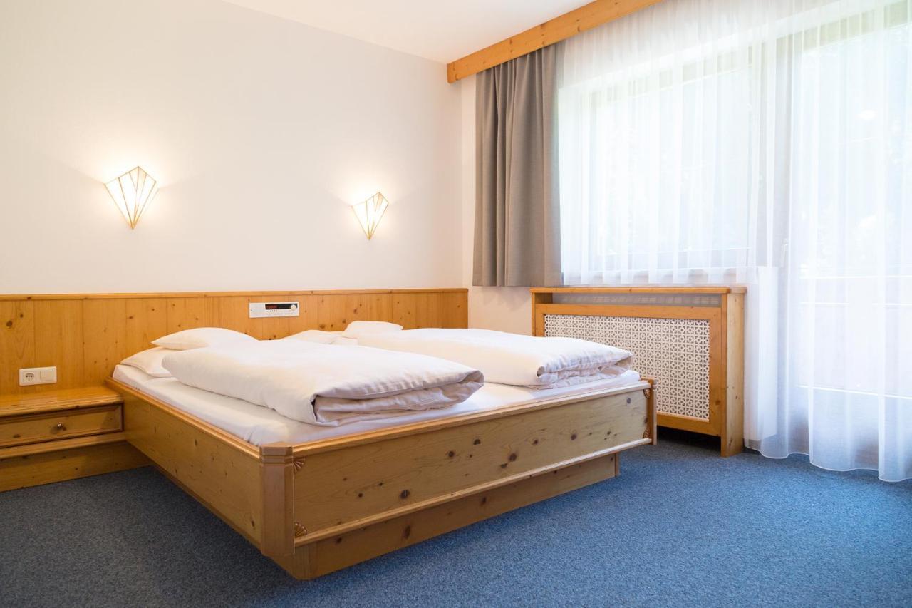 Pension Peter Neustift im Stubaital Eksteriør billede
