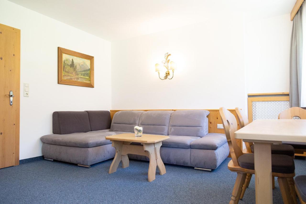 Pension Peter Neustift im Stubaital Eksteriør billede
